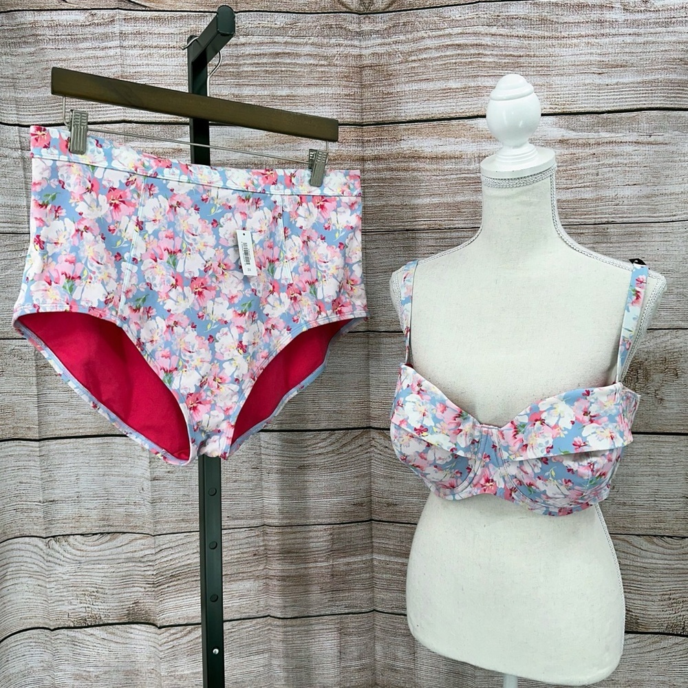 NWT Adore Me Pink and Blue Floral Bikini Size 2X Bottoms 40DDD